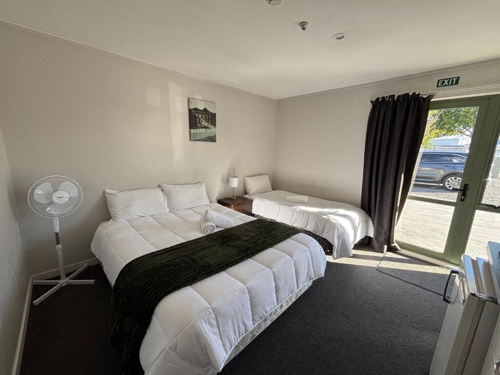 Deluxe Double Room at Leopard Hotel Waipukurau